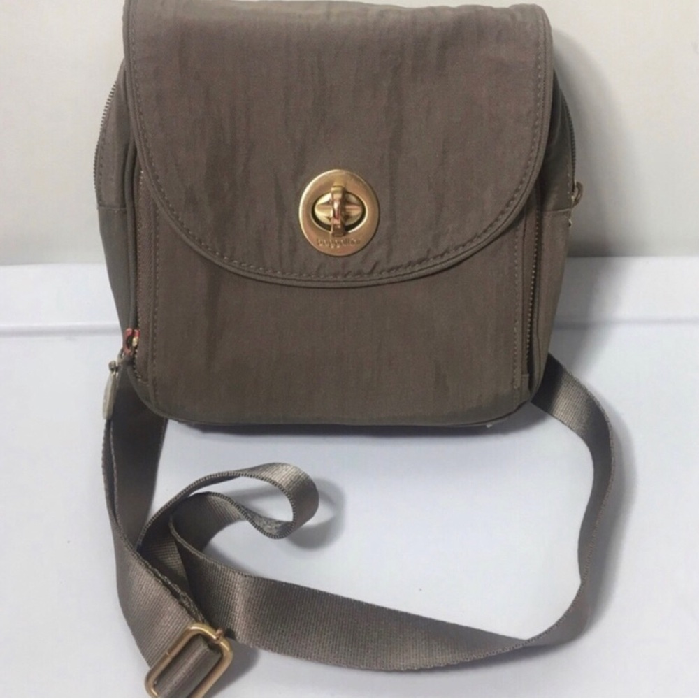Baggallini Taupe Crossbody Bag with Gold Accents